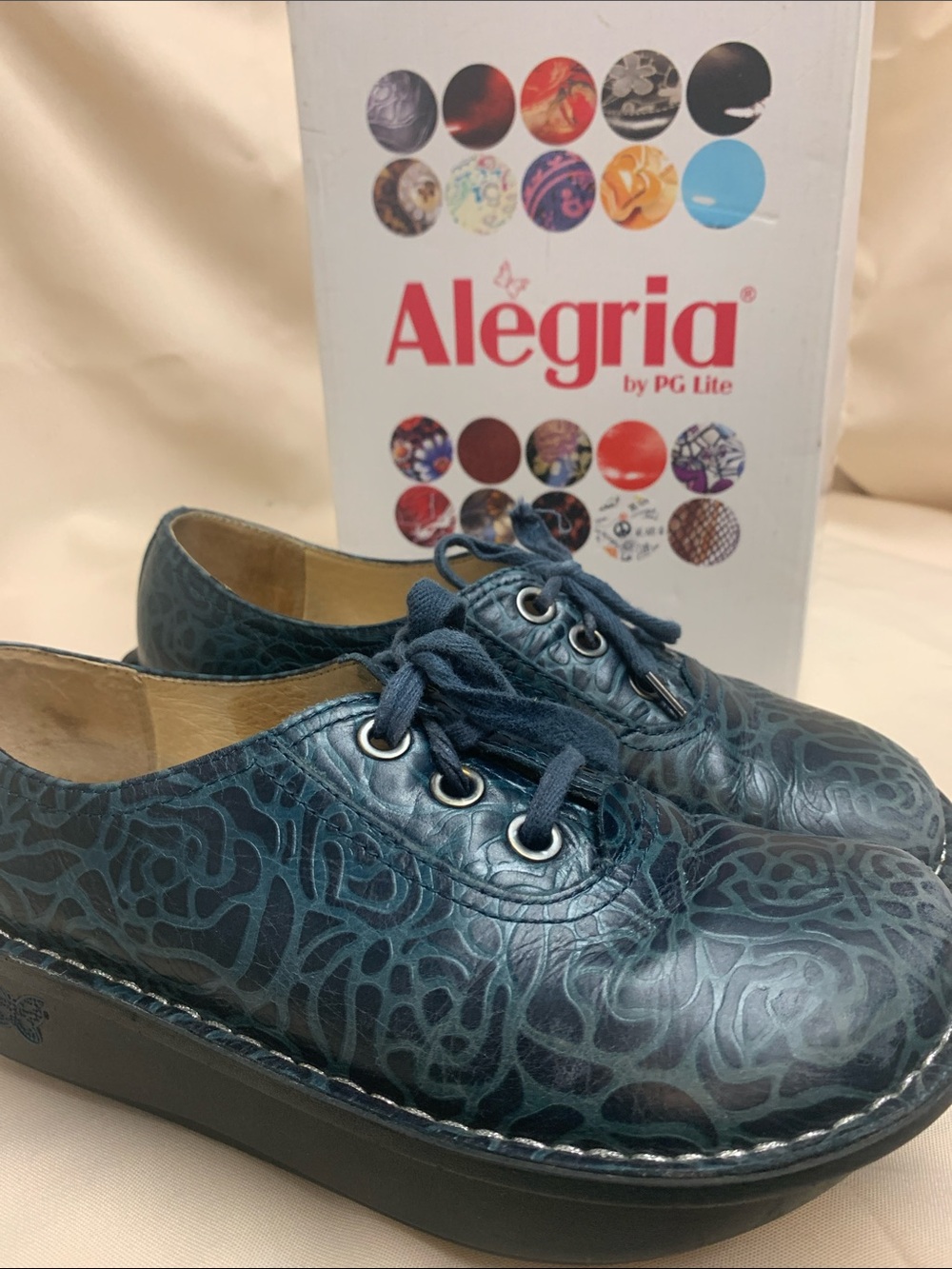 Alegria Women’s Teal Lace-Up Floral-Pattern Sneakers
